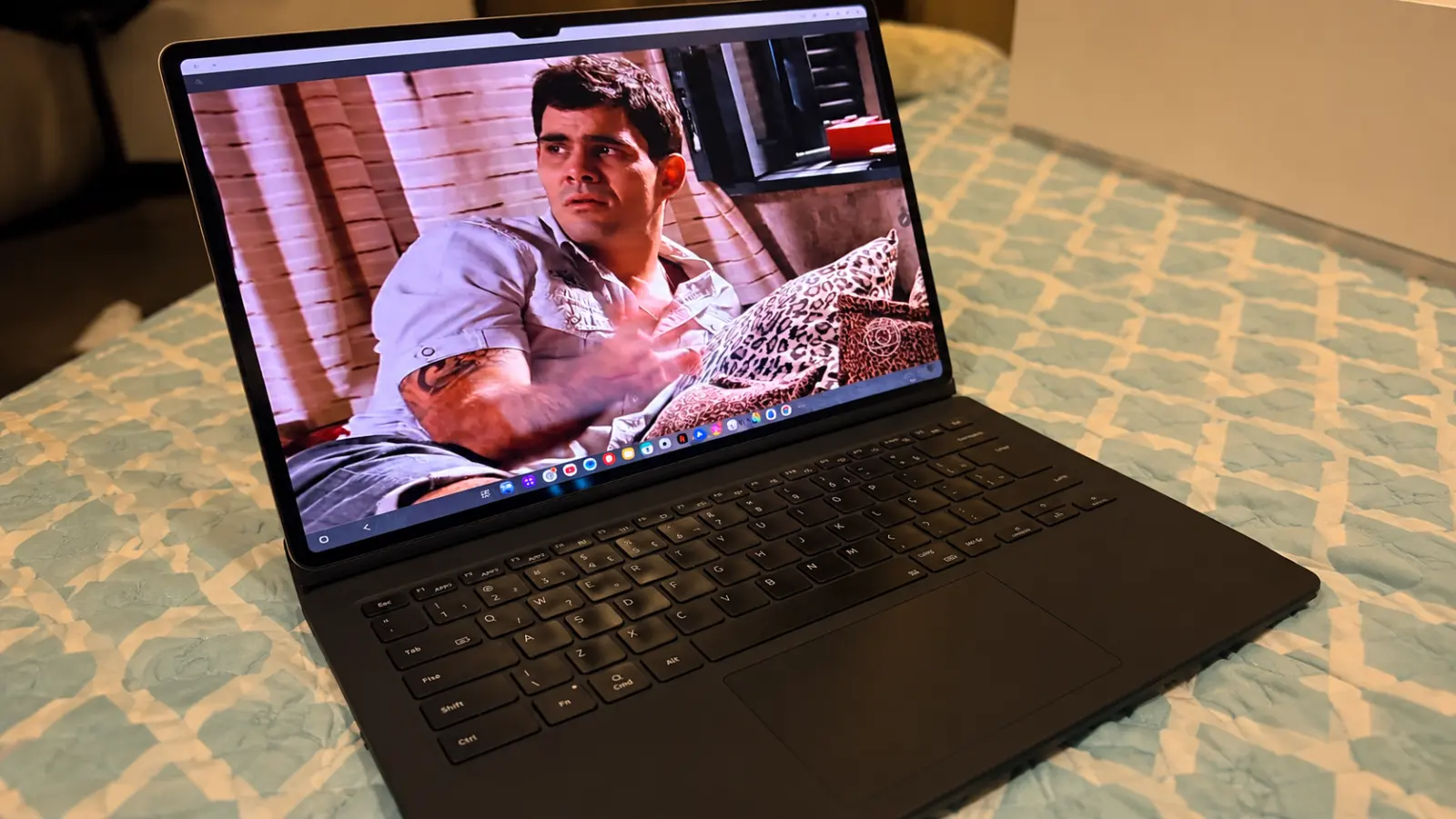 Foto do item Samsung Galaxy Tab S9 Ultra 512GB + 12GB RAM + Teclado Original Samsung + SPen